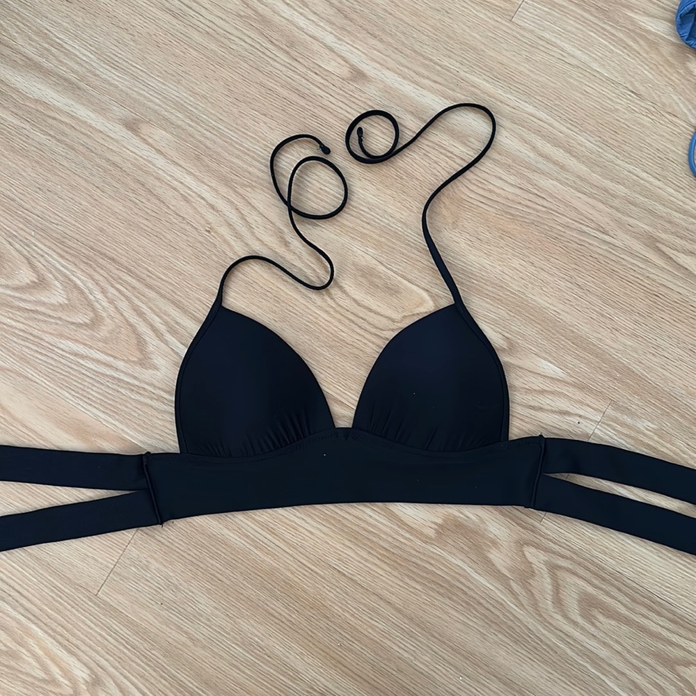 Aerie Perky Triangle Bikini Top